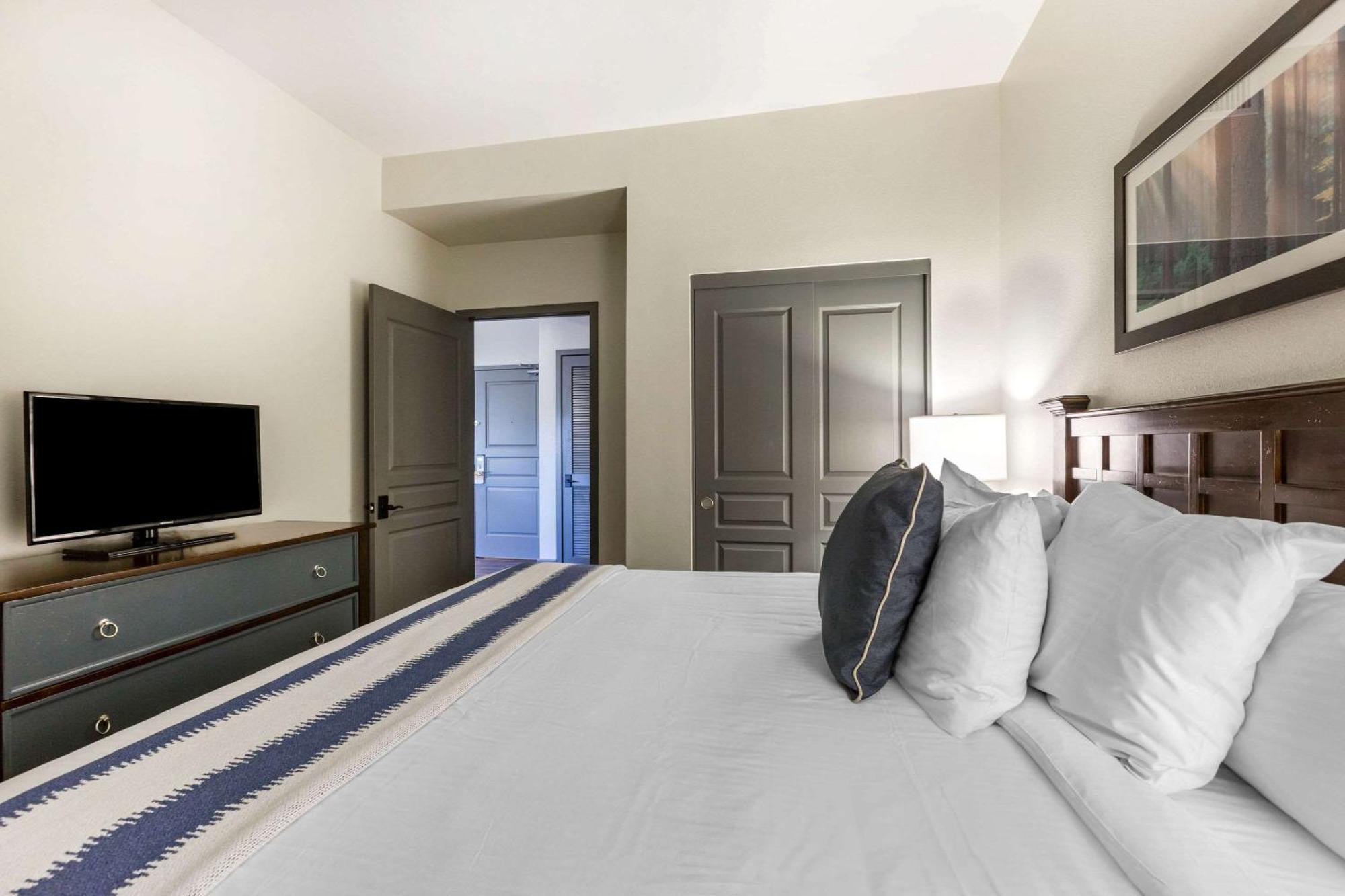 Bluegreen Vacations Big Bear Village, Ascend Resort Collection Биг Бэар Лейк Экстерьер фото